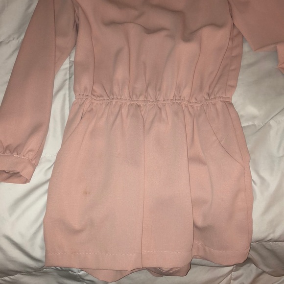 Long Sleeve Blush Romper - Picture 2 of 3